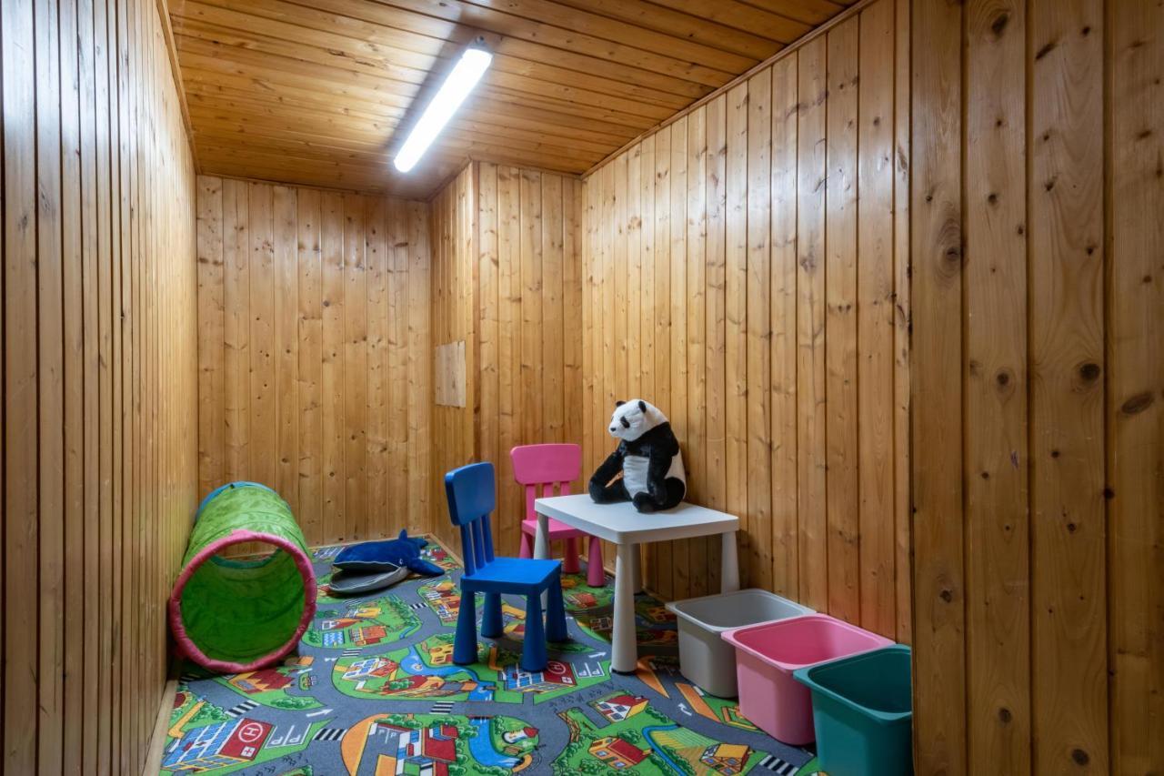 Wellness Hotel Sedy Vlk Harrachov Exterior photo